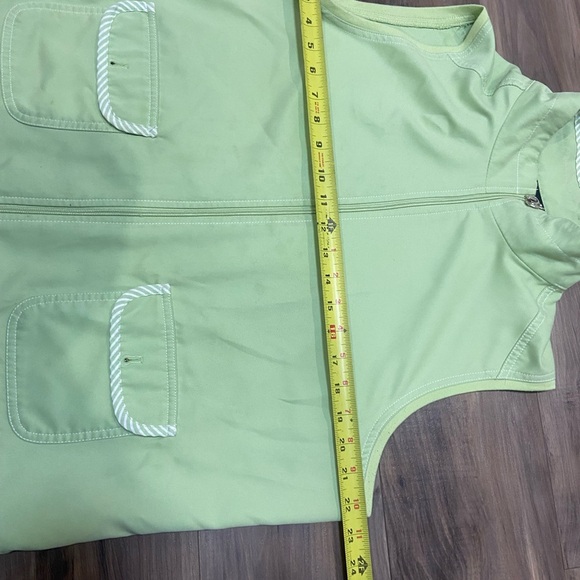 Light Green Retro Sleeveless Vest - Picture 5 of 5
